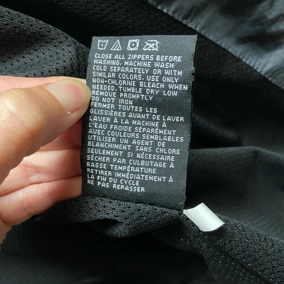 New Balance Water Resistant Fabric Hooded Wind  Breaker Rain Jacket Sz L - Picture 8 of 13